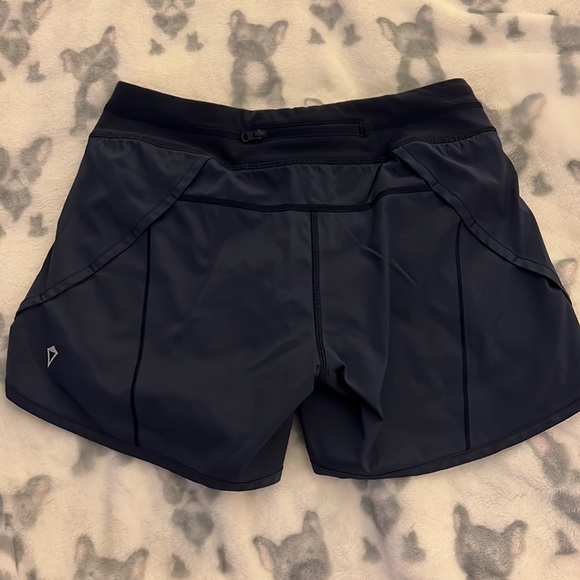 Ivivva workout shorts in dark navy. Size 14 - Picture 2 of 7